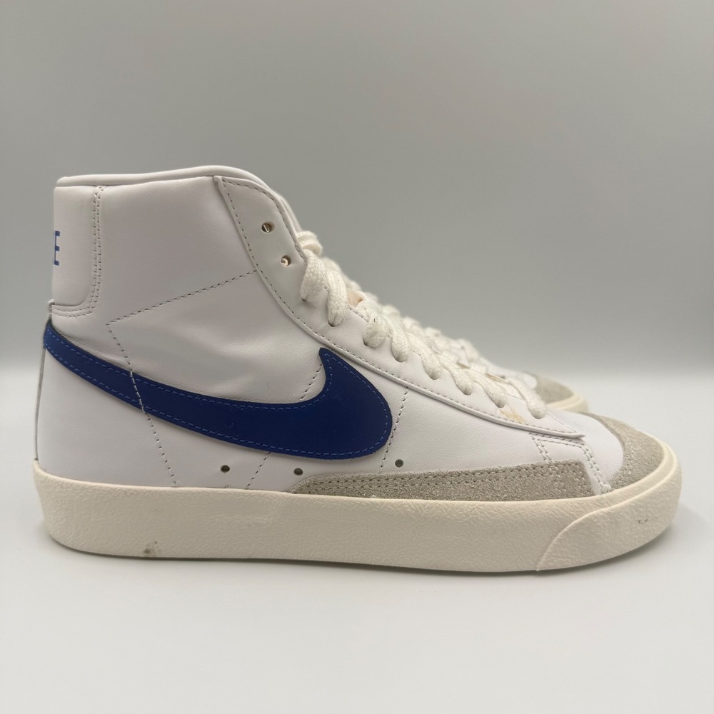 Nike Blazer Mid 77 Vintage Womens Size 7 Sneakers White Blue BQ6806-103